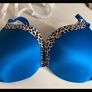 Victoria’s Secret so obsessed add 1.5 cups 32d bra